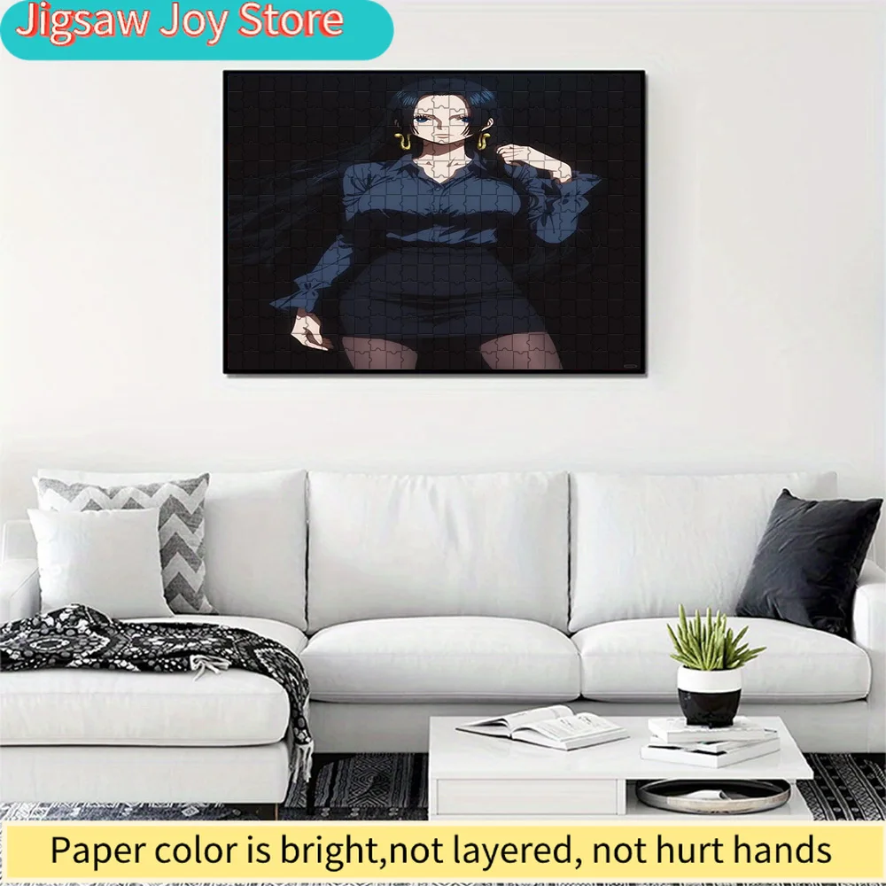 

Коллекционный пазл из бумаги с изображением Боа Хэнкок из One Piece: длинные черные волосы, офисный стиль, пиратская императрица, декор с персонажем, коллекционный предмет.