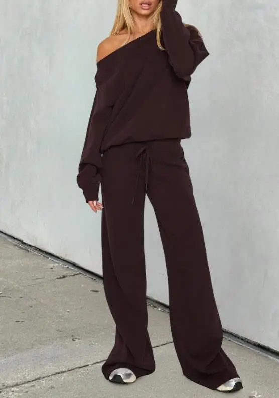

Women's 2025 Autumn and Winter Vacation Long Sleeved Hoodie Straight Leg Pants Two-Piece Set Loose and Comfortable Pants Set