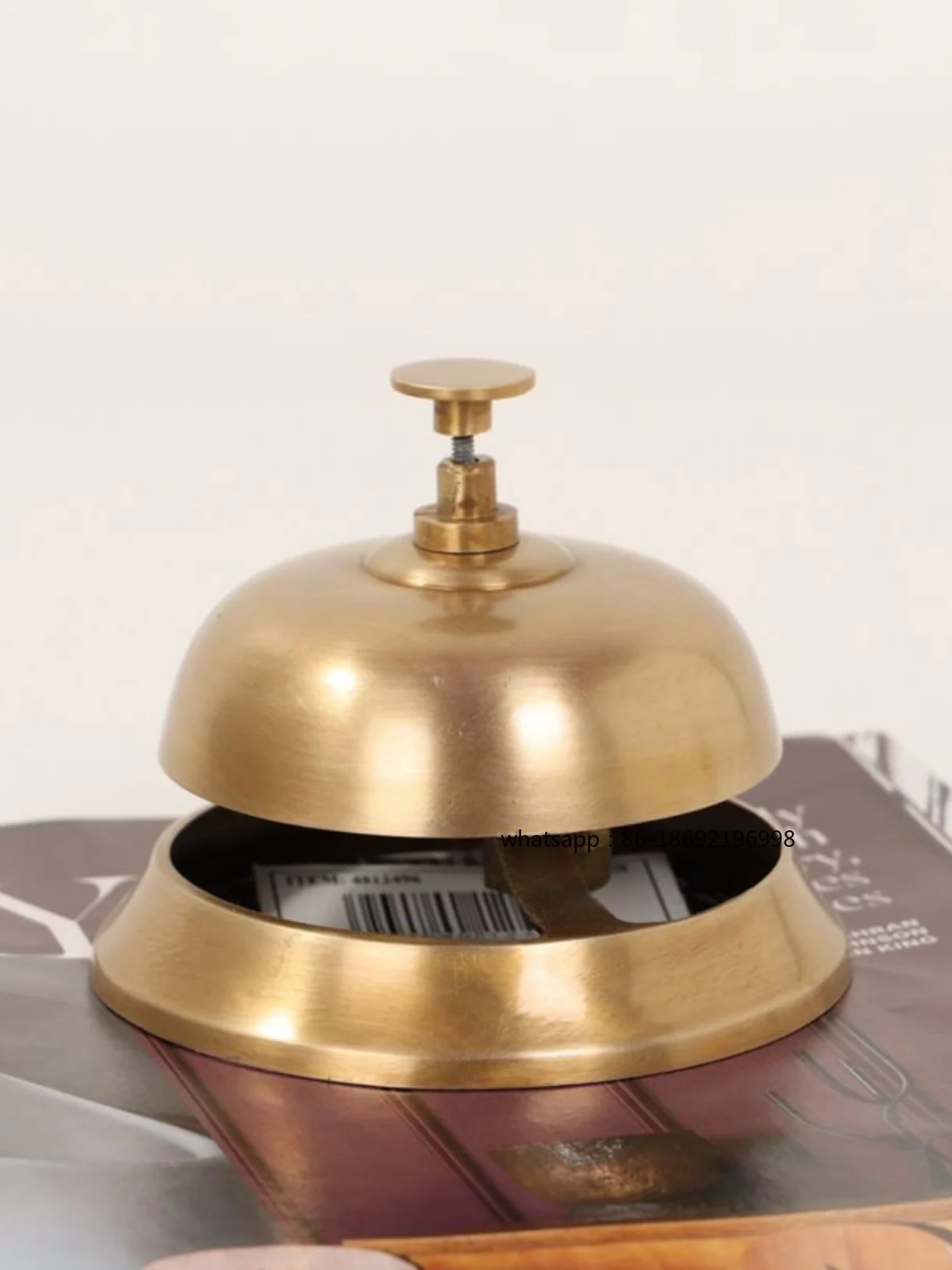 India Imported Light Luxury Retro Decoration Brass Decoration Summons Bar Serving Bells High-end Bell Restaurant Ornament