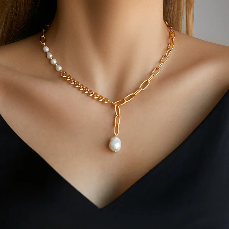 

Fashionable Wheat Ear Splicing Chain White Freshwater Pearl Pendant Collarbone Necklace Plated with 18K Gold Minimalist Jewelry