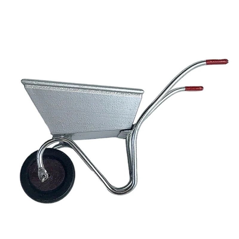 1/12 Modèle cartle ferme métallique à échelle Figurine pour le jardin miniature stable Iron Easy Assembly Garden Scene