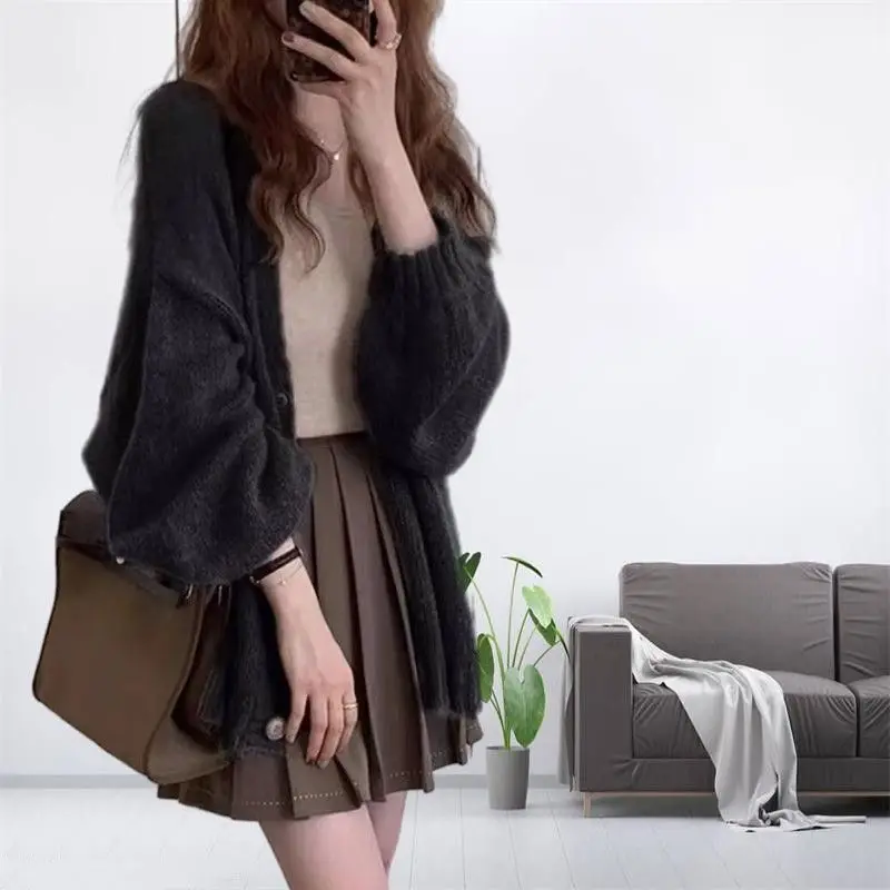 Spring and Autumn Knitted Cardigan Coat Women\'s Spring and Autumn Korean Loose Sweater Short Elegant Women\'s Top