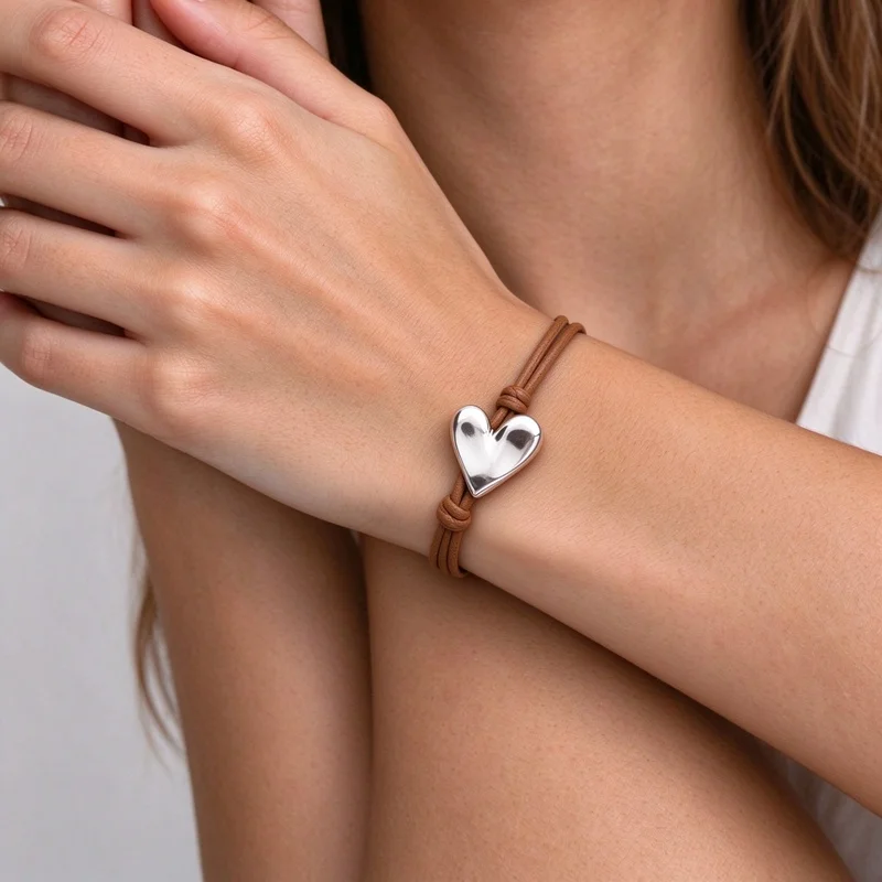 Heart Pendant Knot Bracelet, Woven Cord Bracelet with Silver Tone Heart Pendant Alloy Adjustable Sliding Knot Jewelry for Women Girls, Bohemian Trendy Style for Daily Casual Wear, Valentine Birthday Gift for Her, 12 Colors, Hypoallergenic, Chain 17/19cm