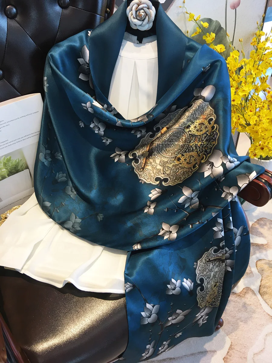 

High Quality Real Silk Scarf Gift for Elders and Mothers