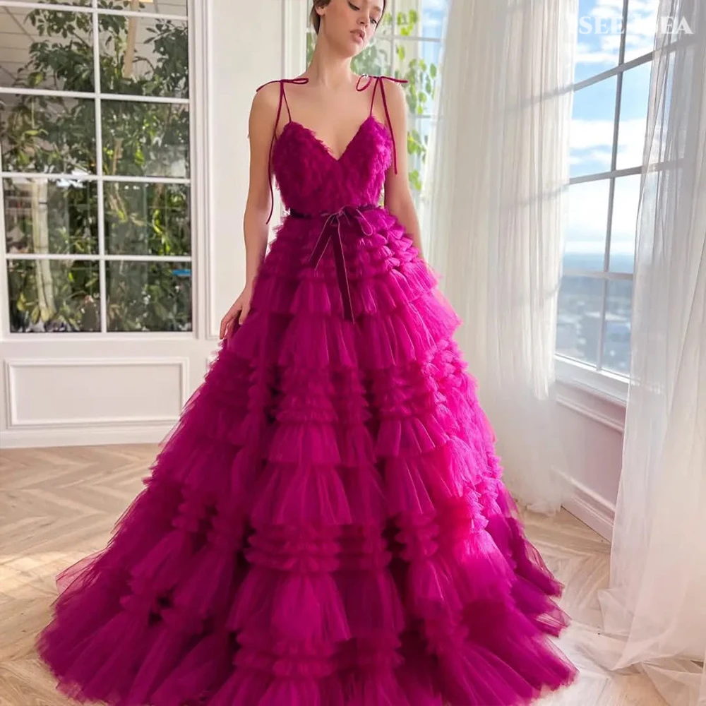 فساتين سهرة وردية على شكل حرف v ثوب حفلة سباغيتي حزام فيستدوس دي فييستا أنيقة طبقات للحفلات الراقصة 2025 مخصص
