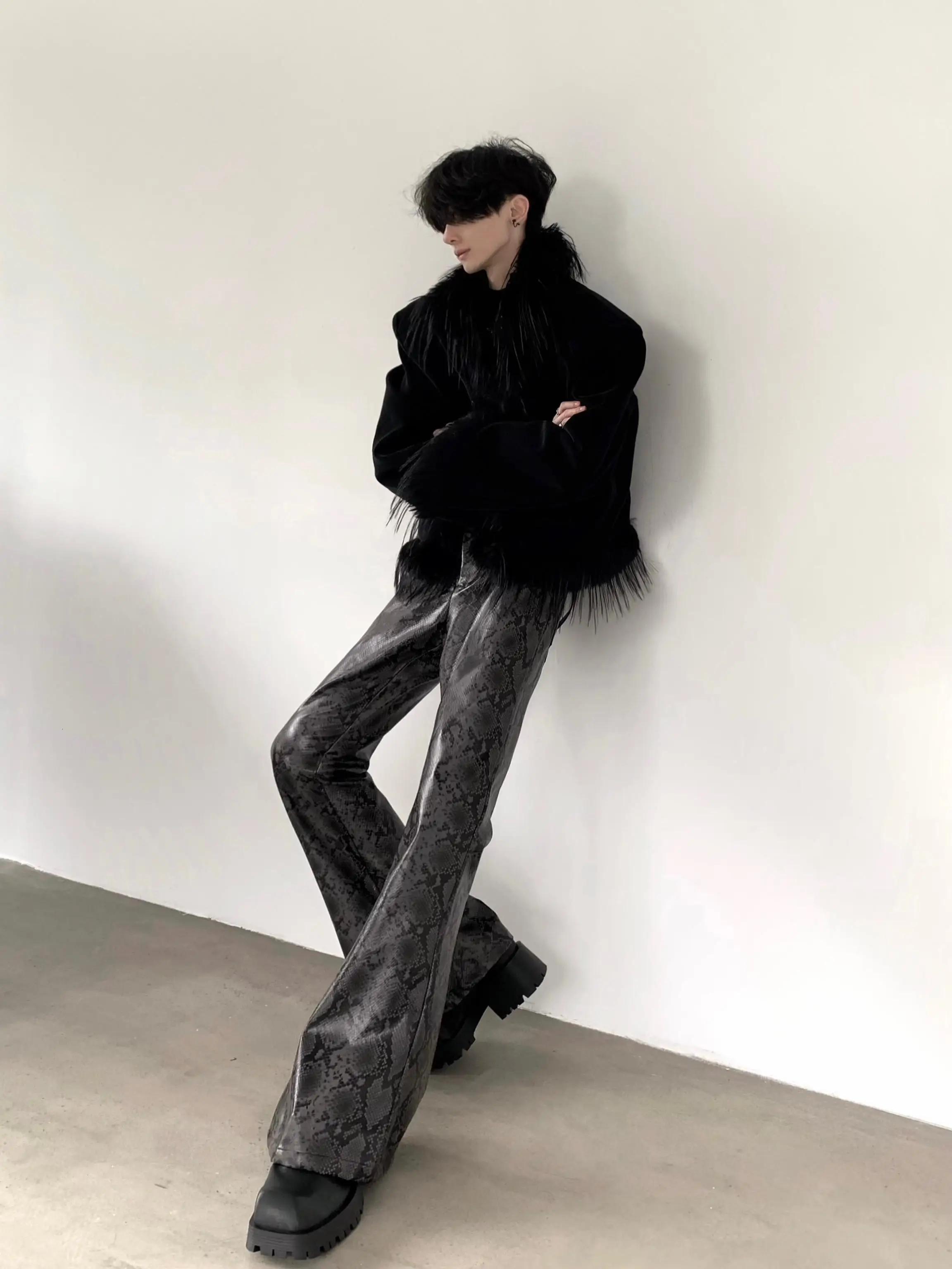 Black  Fur Collar Jacket Men's Winter Thick Outerwear Quasi-Aesthetic Design Comfortable Warm Short Style Cotton Coat