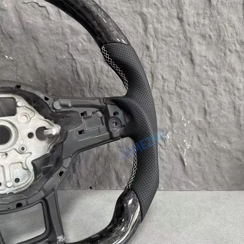 Picture 3: Forged carbon fiber material steering wheel with white stitching design suitable for VW Golf 7 7.5 GTI GTD GTE R 2013-2020