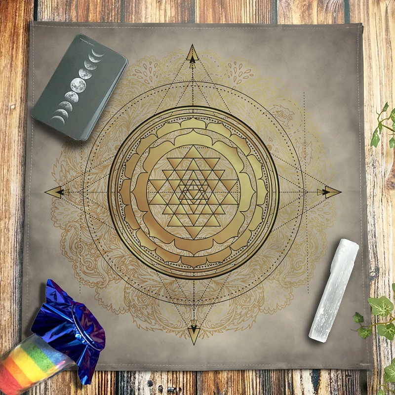 Sri Yantra Mandala Tarot Tablecloth Velvet Altar Cloth Witchcraft Divination Astrology Supplies Sacred Geometry Oracle Card Pads