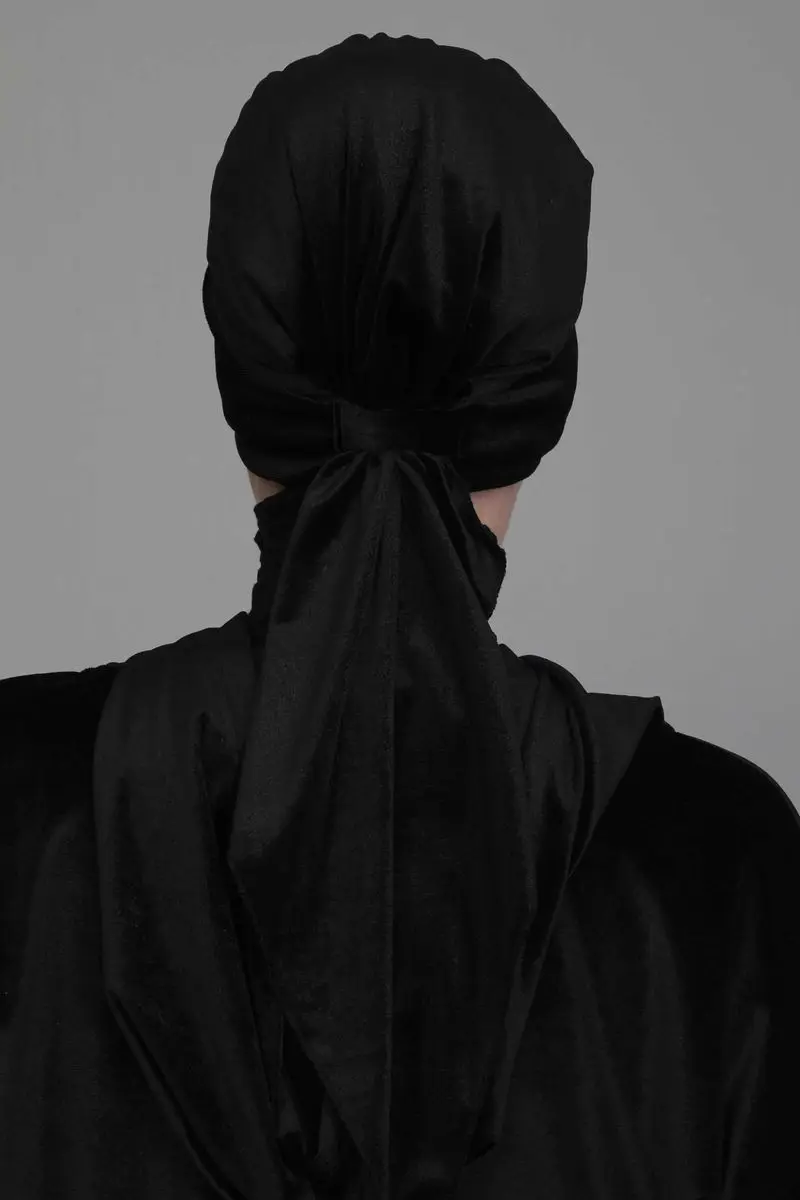 Aksamitne kości czarny