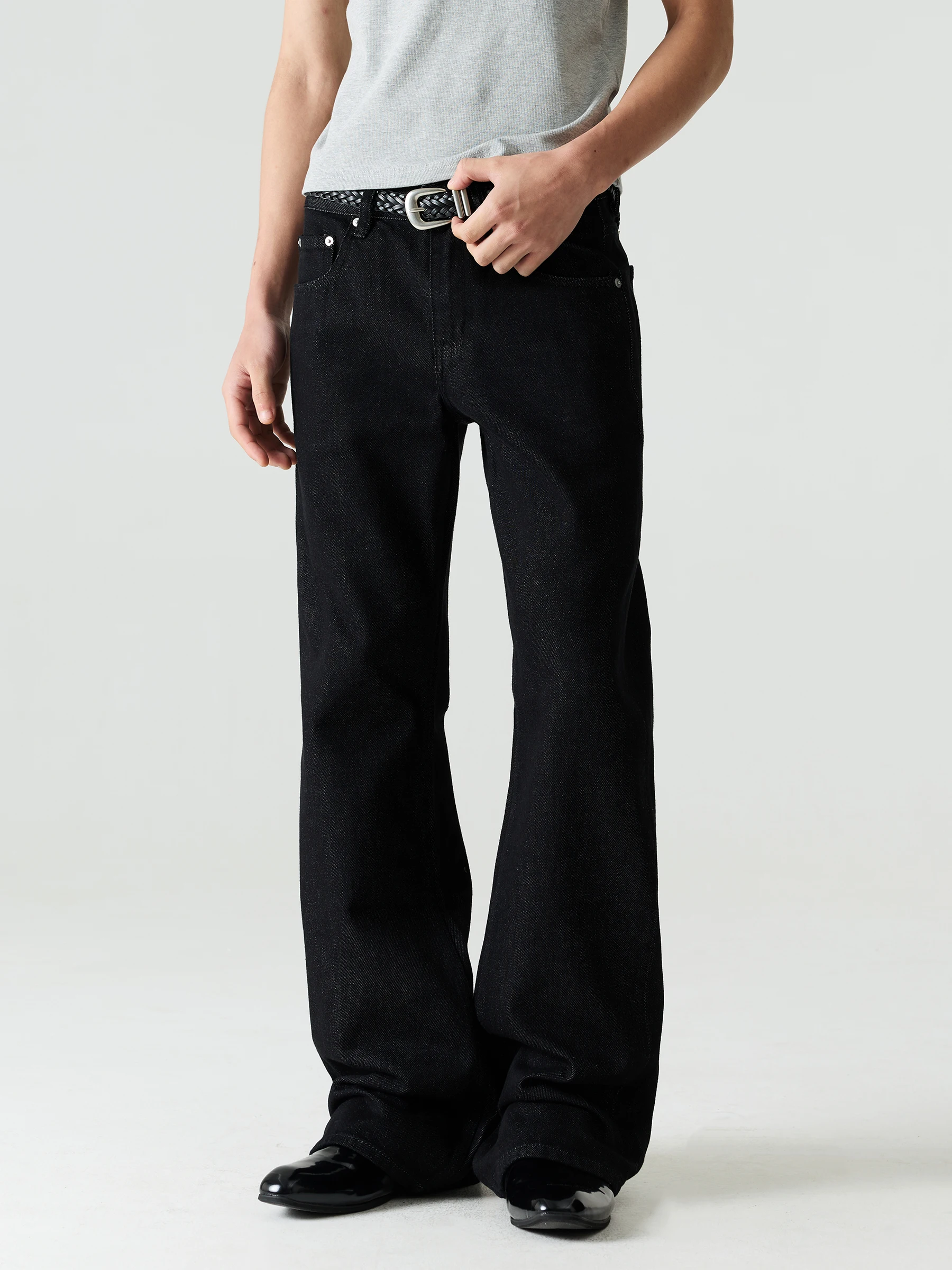 Calça Jeans Original MaxDstr 646 Estilo Masculina e Feminina, Não Desbota, Corte Limpo, Calça Longa Casual em Mistura de Algo...