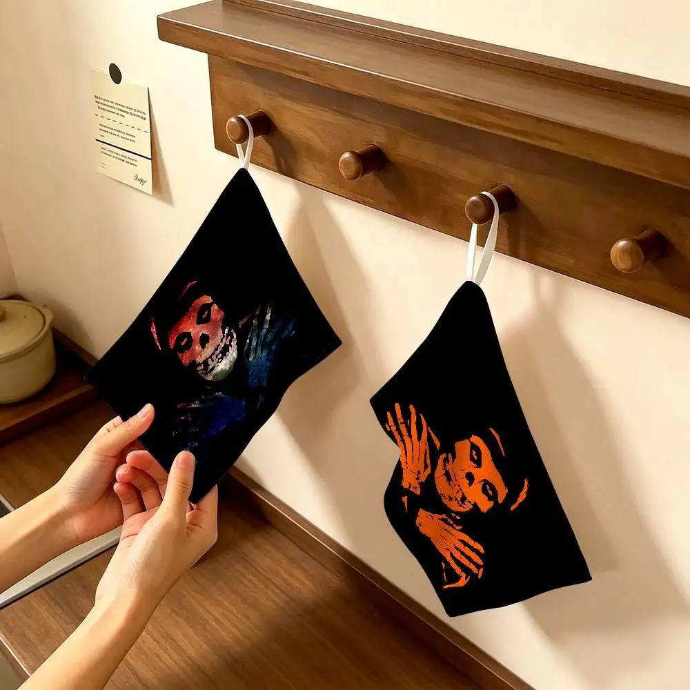 M-Misfits B-Band Reusable Hanging Kitchen Towel, Polyester Cotton Soft Fabric for Office Home Daily Life