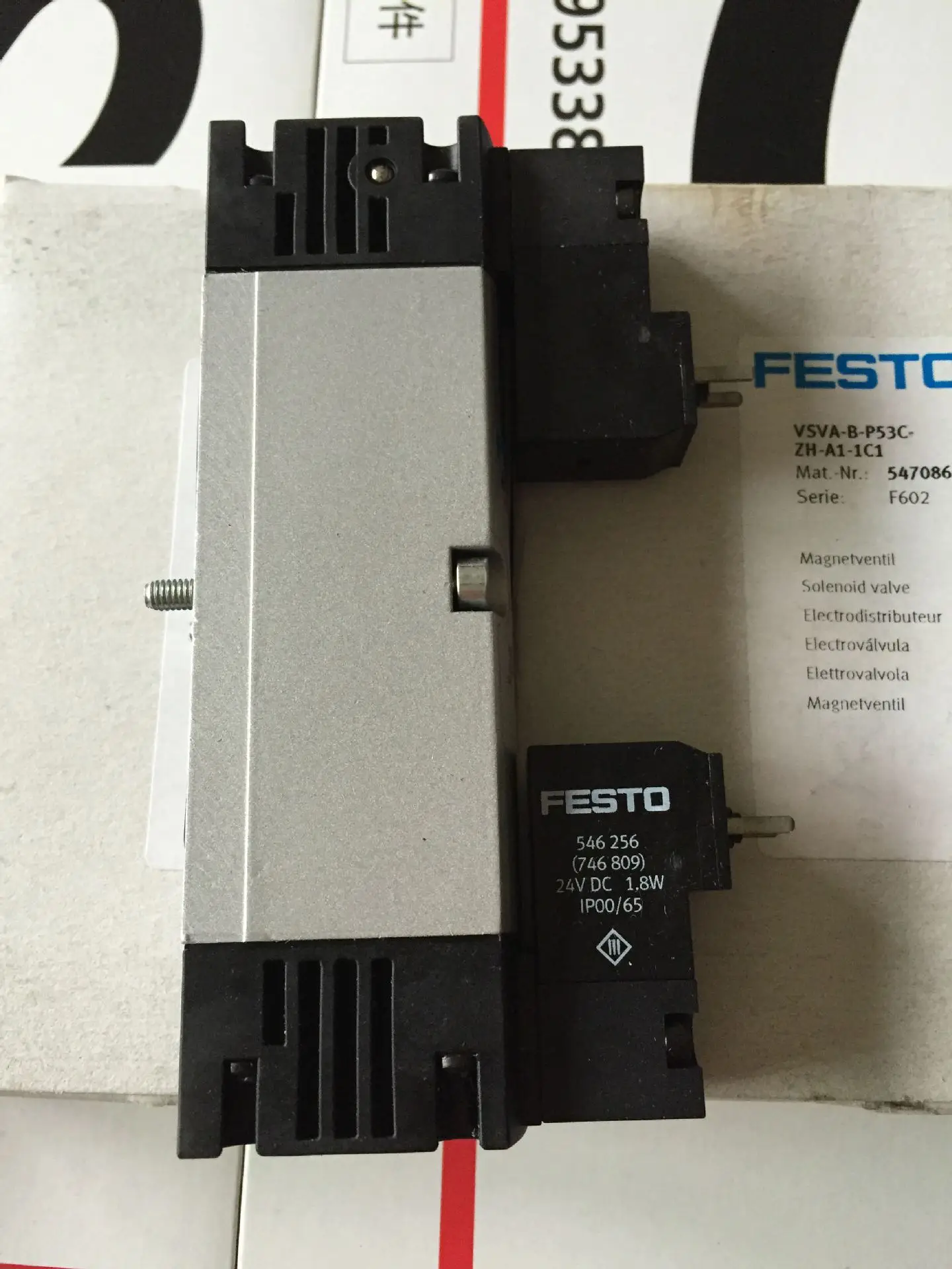 Original Festo Solenoid Valve VSVA-B-P53C-ZH-A1-1C1 547086