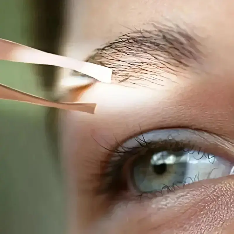 Pinzette per sopracciglia Leggero in acciaio inossidabile Pratica luce a LED Ciglia Pinzette per depilazione sopracciglia Strumento per il trucco