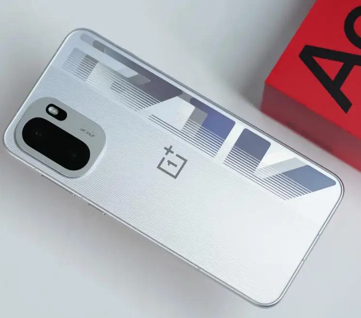 Unlocked OnePlus Ace 6 China Version 6.83inch AMOLED 120Hz Snapdragon8 Elite 50MP 7800Mah 120W Flash Charger NFC OTA PLQ110