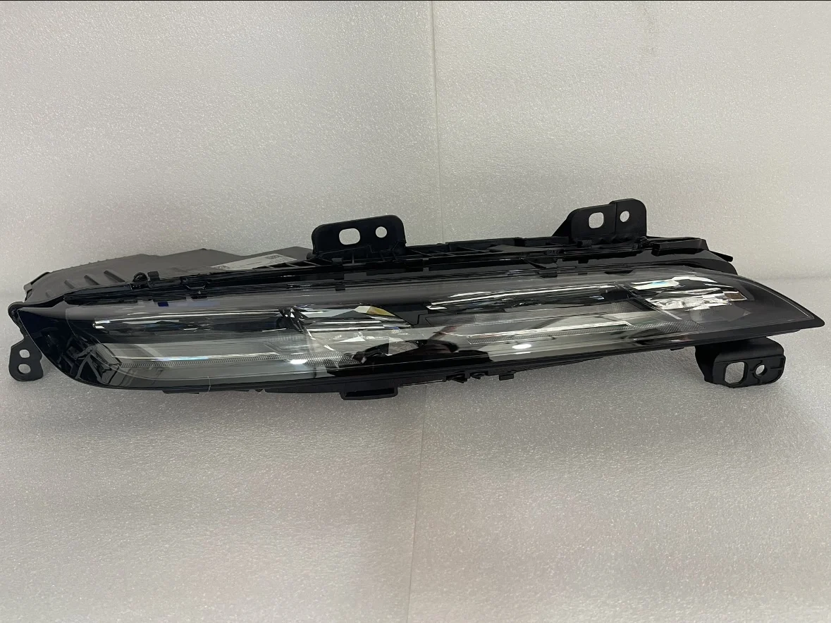 

Подходит для дневных ходовых огней серии BMW 7 2022-2025 гг. Дневные ходовые огни BMW G70 BMW 7 Crystal DRL Высокая конфигурация OEM