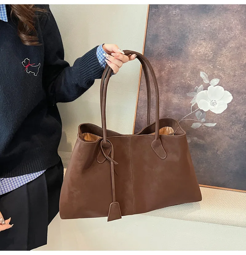 

Trendy Handbag Luxury Underarm Bag Fashion Top Handle Bag for Women Work Shopping Travel Faux Suede Shoulder Bag