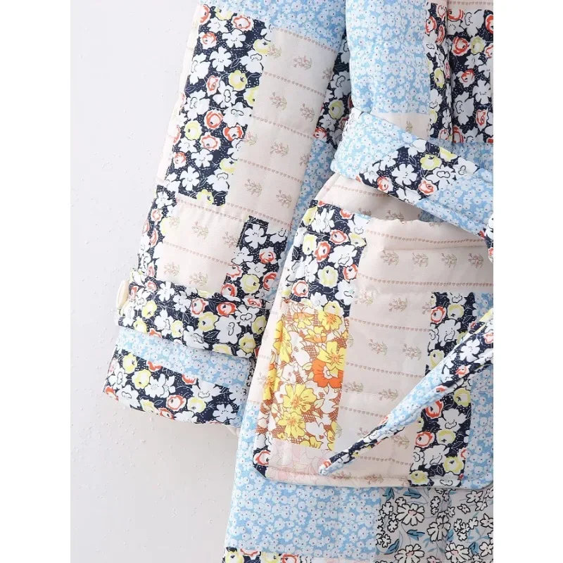 เสื้อพาร์กาฤดูหนาวปี 2025 พร้อมเข็มขัด เสื้อพาร์กาผู้หญิงลำลอง ปกเสื้อพิมพ์ลาย อุ่น บุผ้าแบบควิลท์ แฟชั่น กระดุม กระเป๋า เสื้อแจ็คเก็ต สตรีทแวร์