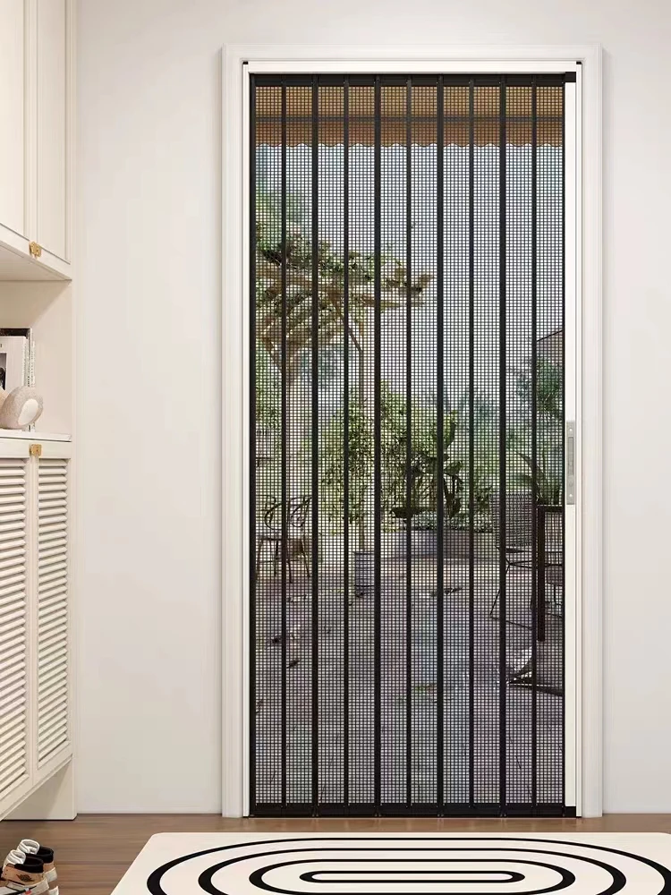 Inklapbaar artistiek scherm tuindeur aluminium frame staand tussen vouwschermen