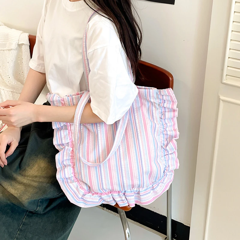 

Richme Ruffles Tote Bags Women 2025 New Trend Light Striped Plaid Pillow Shoulder Bag Harajuku Casual Daily Commute Bolso Mujer