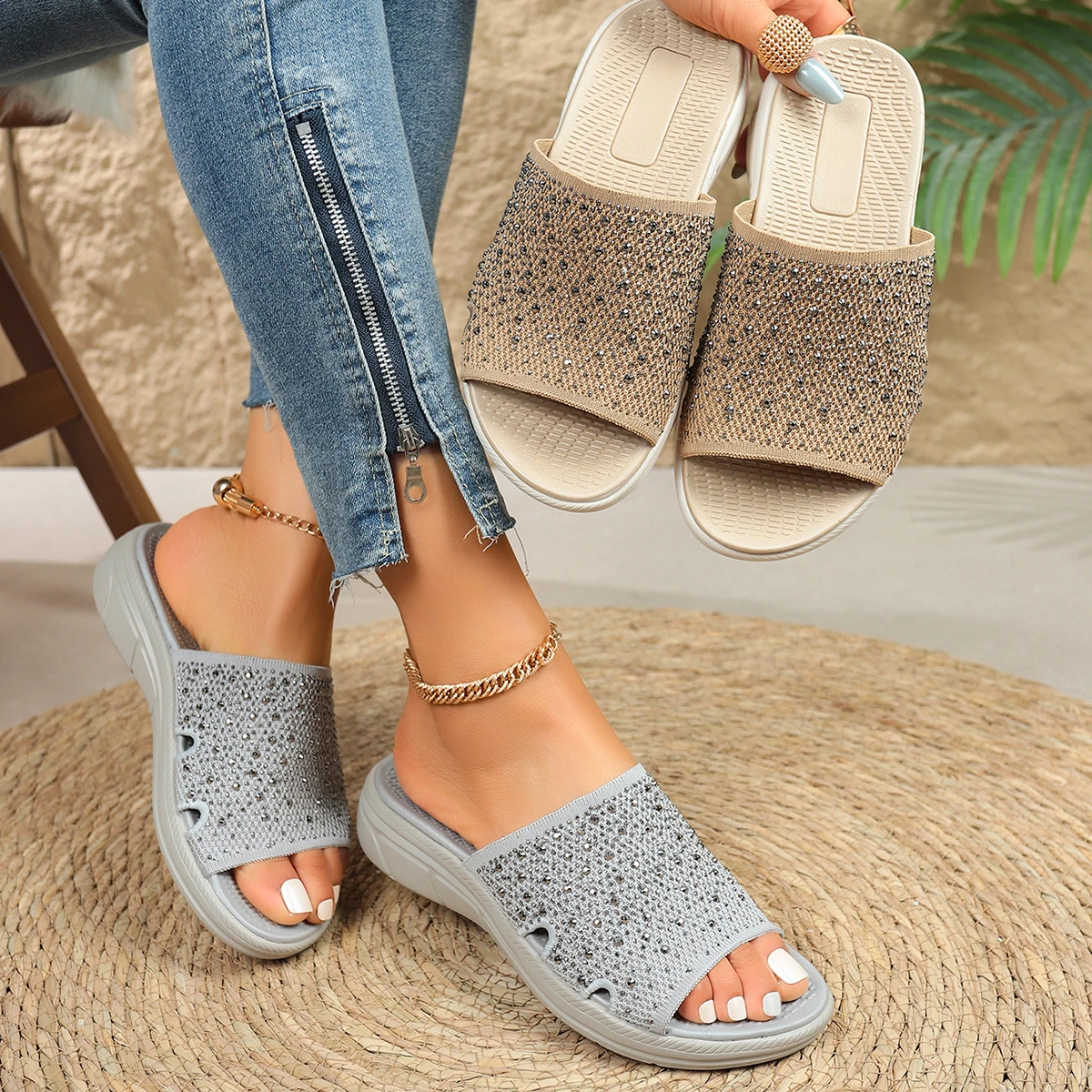 2026 New Women Slippers Summer Outside Sequins Slippers Wedges Shoes Roman Thick Sole Slope Heel Sandals Platform Slides Women