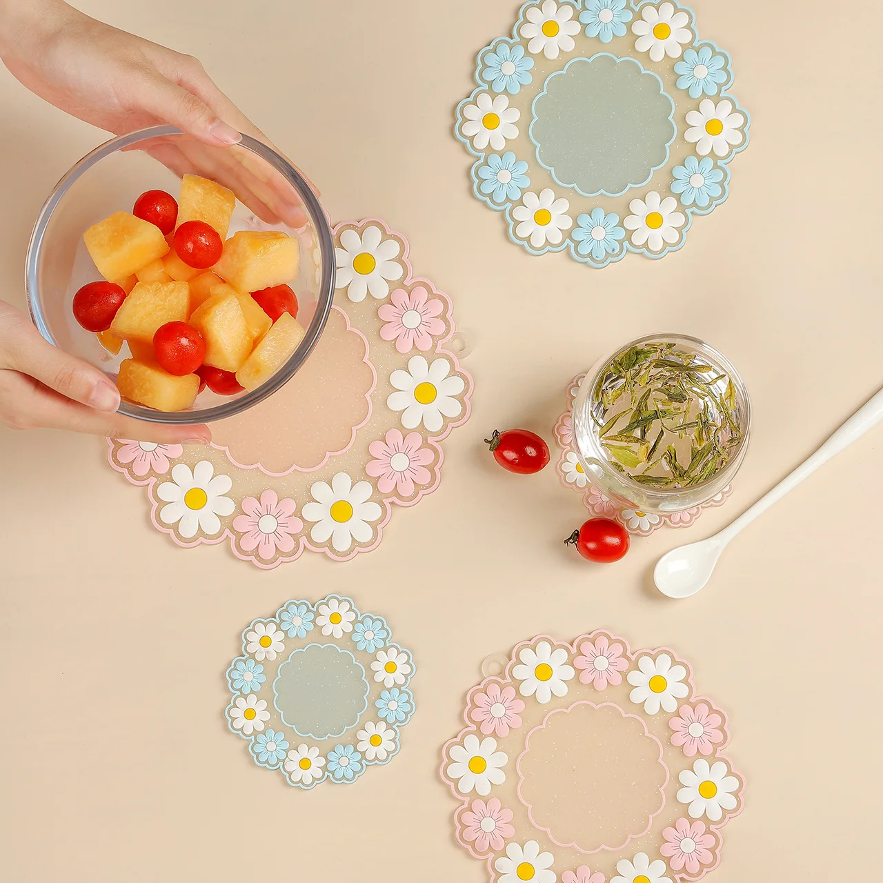 Beautiful Floral Coaster 10cm Small PVC Dining Mat Anti Slip Light Blue Color Coffee Cup Coaster