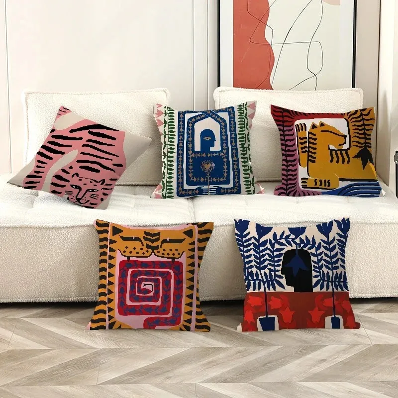 Home Decor Exotic Animals & Abstract Patterns Pillow Covers Pattern Cushion Cover Suitable for Sofa Bedroom Car Pillow Cover