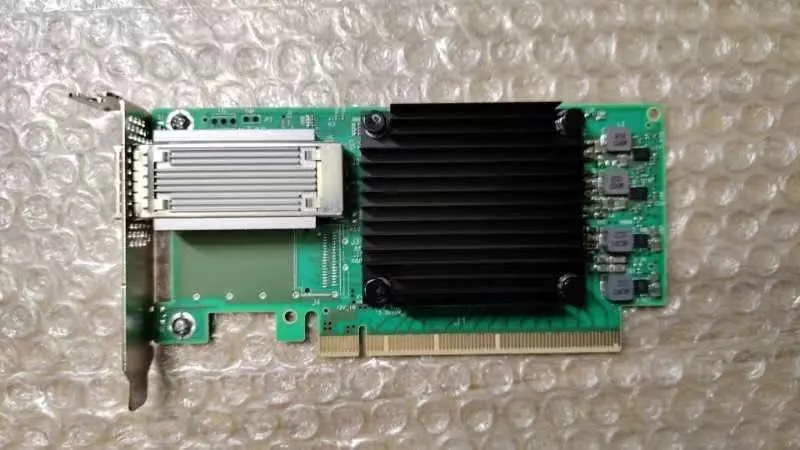 

Mellanox Technologies MCX555A-ECAT 100GB network card