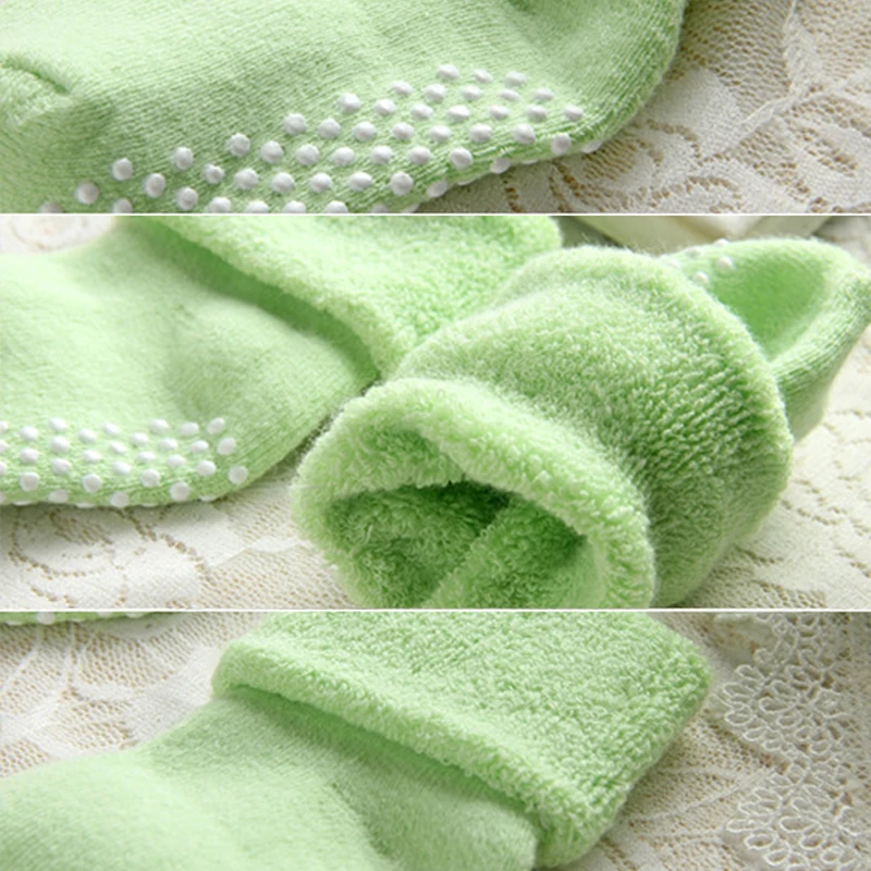 6 Paar einfarbige, flauschige, dicke Babysocken, selbstklebende, rutschfeste Laufsocken für Kleinkinder, Trampolinsocken für Kinder – Detail 2
