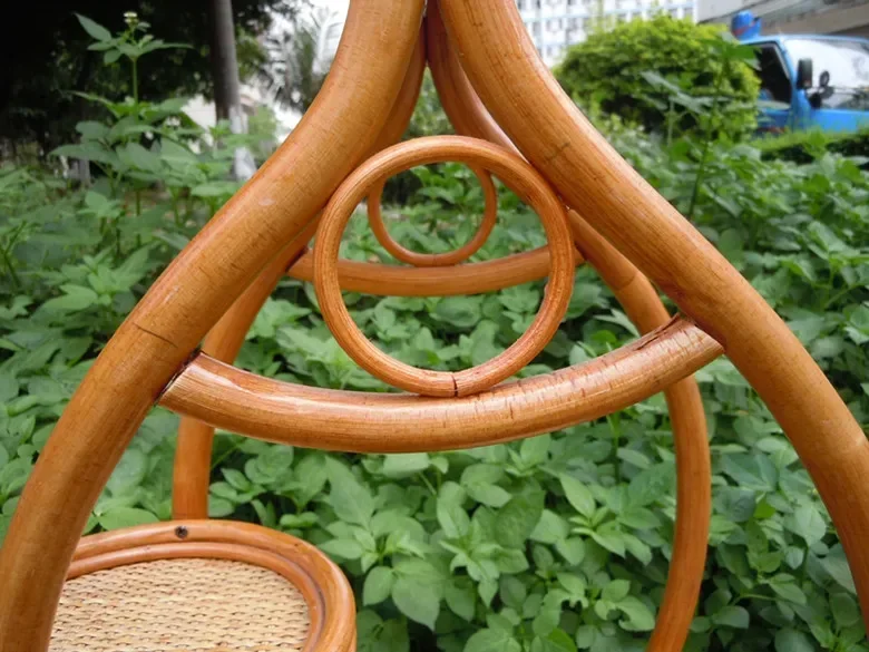 Handmade assembly of rattan wood and rattan art flower racks, Indonesian rattan three-layer flower racks, balcony, courtyard dec