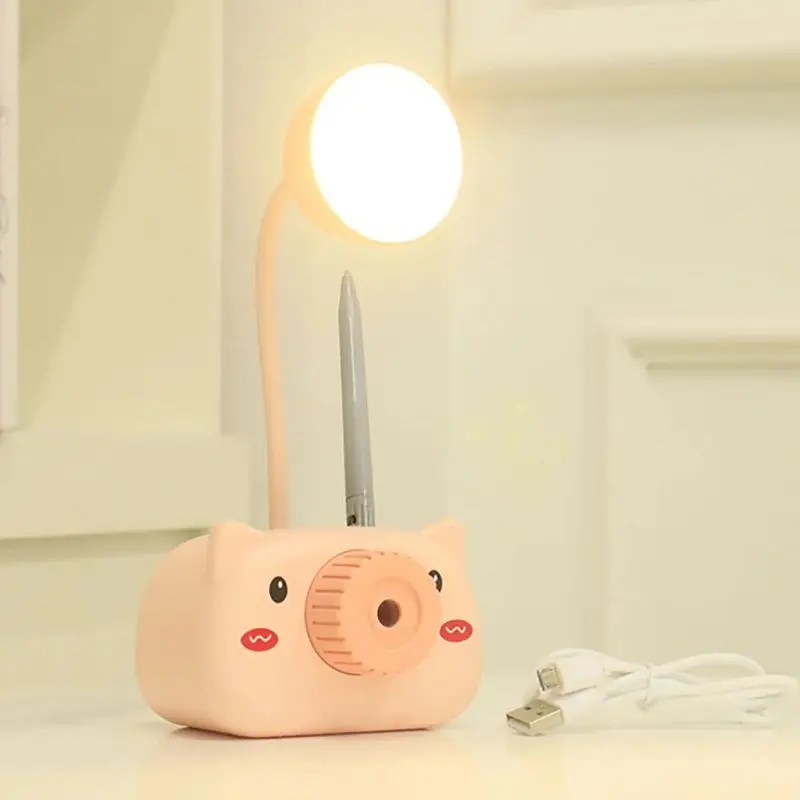 Simpatico cartone animato LED luce di lettura portapenne temperamatite protezione degli occhi luce notturna per studente studio ufficio Mini lampada da tavolo