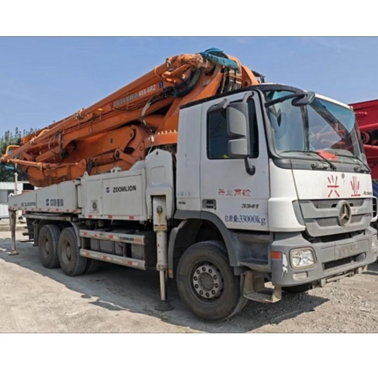 42m ZLJ5330THB Concrete Pump Truck High End Chassis