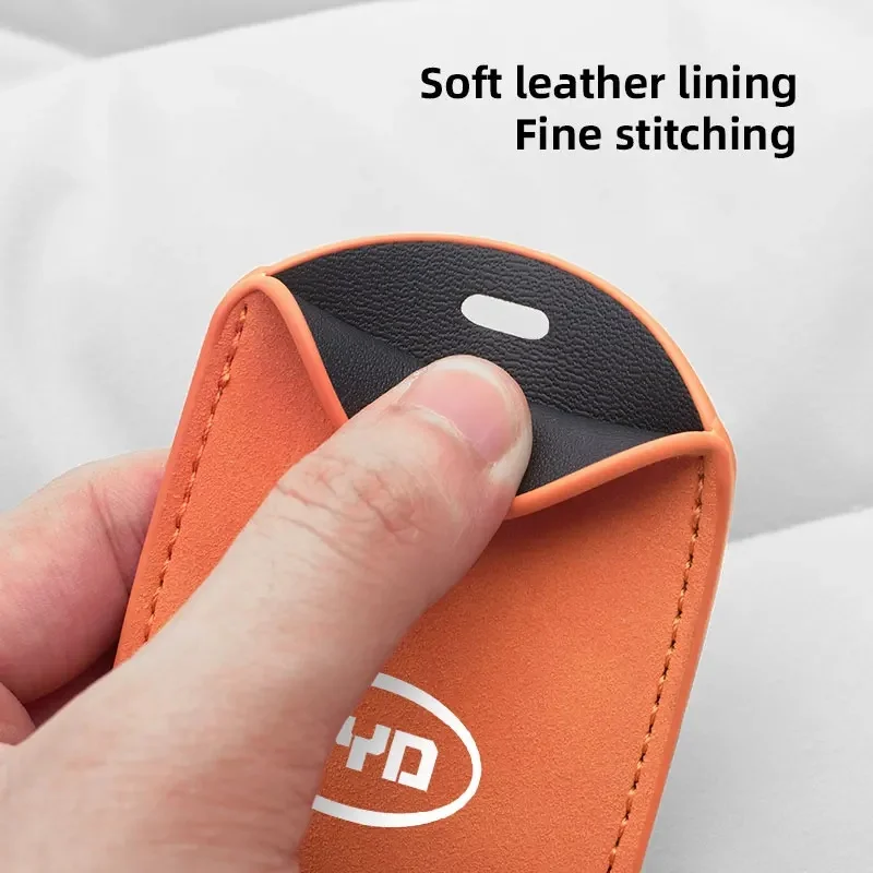Induction NFC Card Key Holder For BYD Dolphin Seal Atto3 Han Tang Song Yuan BYD Logo Suede Anti‑Drop Smart Key Cover Car Accesso