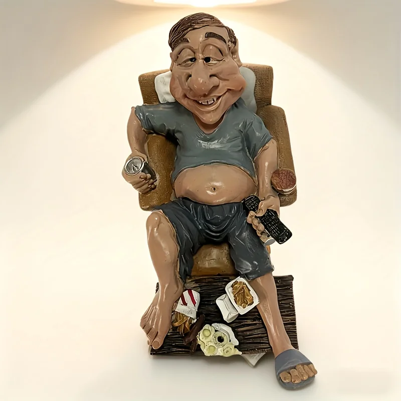 Fun Leisure Life Character Sculpture Statue Ornament，the Size Is5.9in，Collectible Small Statue Decoration，Suitable for Bedroom