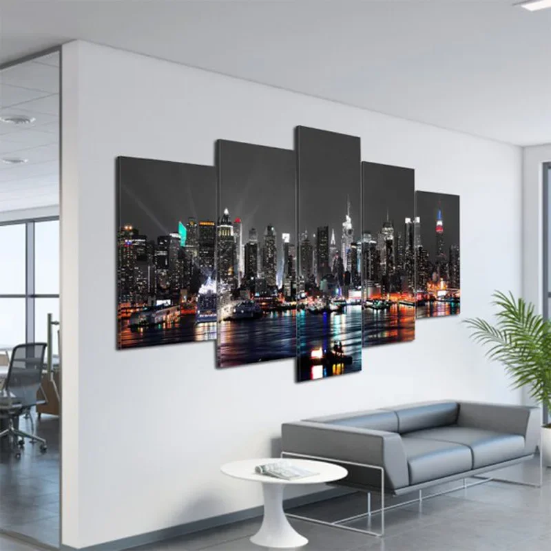 

Super clear and bustling New York City architectural landscape five piece painting, hotel home decoration painting