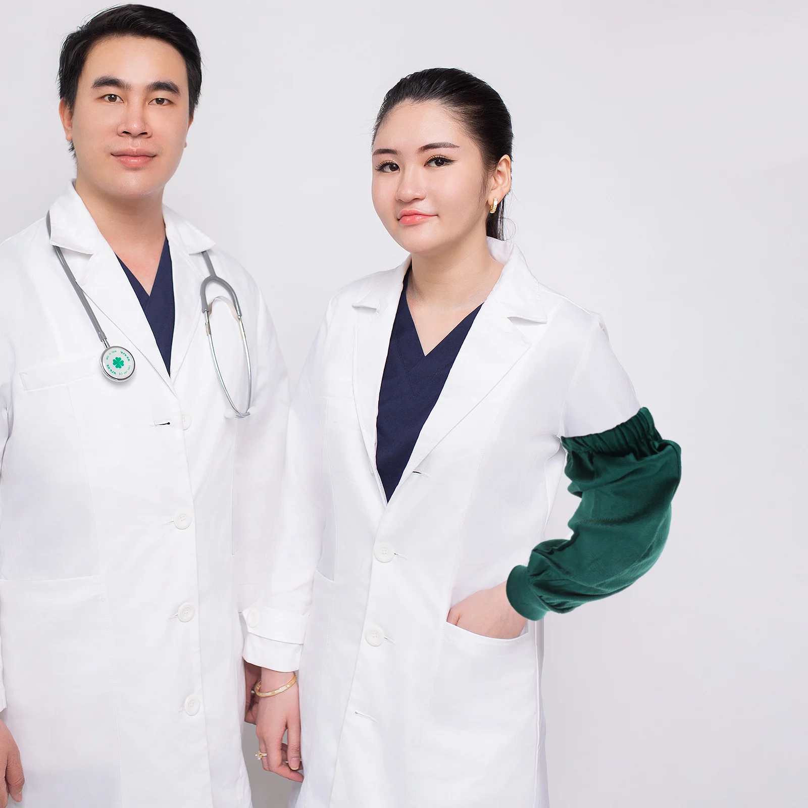 

1Pair Cotton Breathable Arm Sleeves Elastic Protective Oversleeves for Nurses Hospital Forearm Covers Reusable Medical