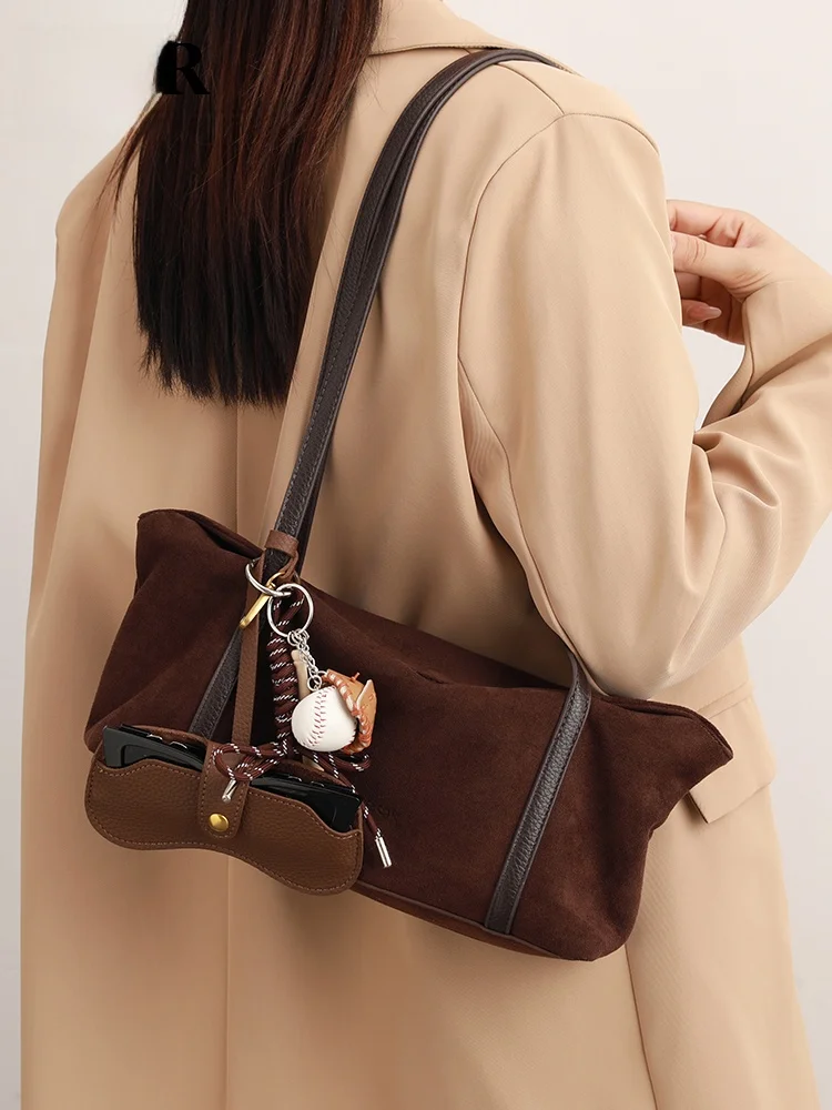 

UR Retro French Bread Underarm Bag Women's 2025 New Summer Versatile Commuting Single oulder Bag Casual Small Square Handbag