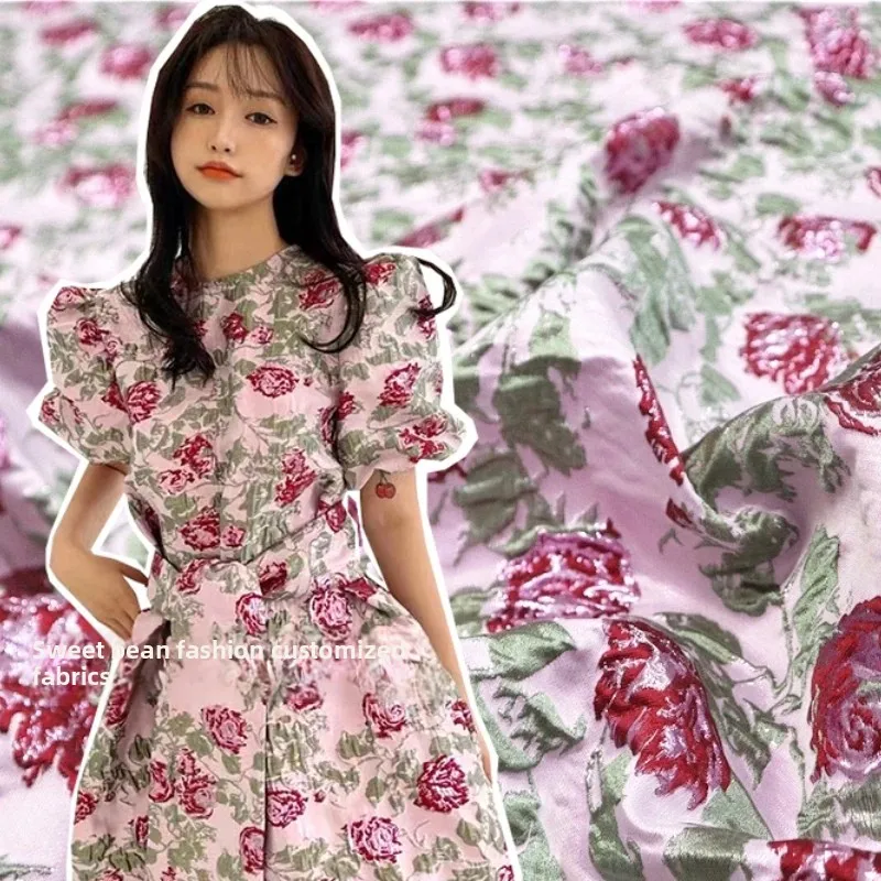 

Gold Silk Brocade Jacquard Fabric Yarn-dyed Flower Embossed Dress Blazer Clothing European Brand Fashion Design Wholesale Cloth