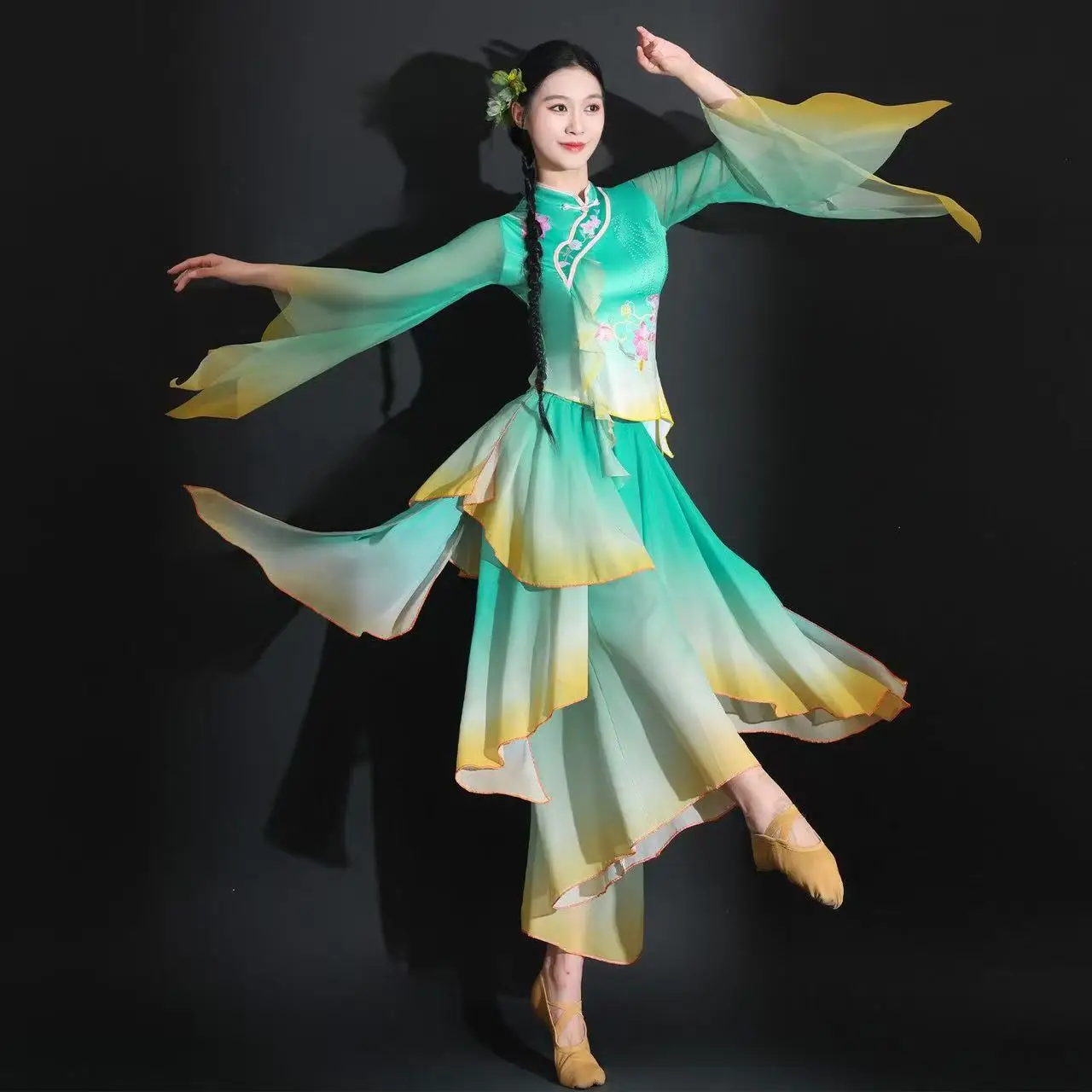 Robe de danse classique verte dégradée pour femmes, tenue de scène, hauts et jupes de danse traditionnelle, ensemble de robe Hanfu antique
