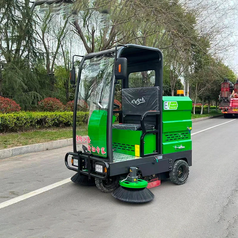 Machine de nettoyage de feuilles efficace pour sites commerciaux extérieurs et collectivités, élimination des déchets, certifiée CE, électrique, pour routes