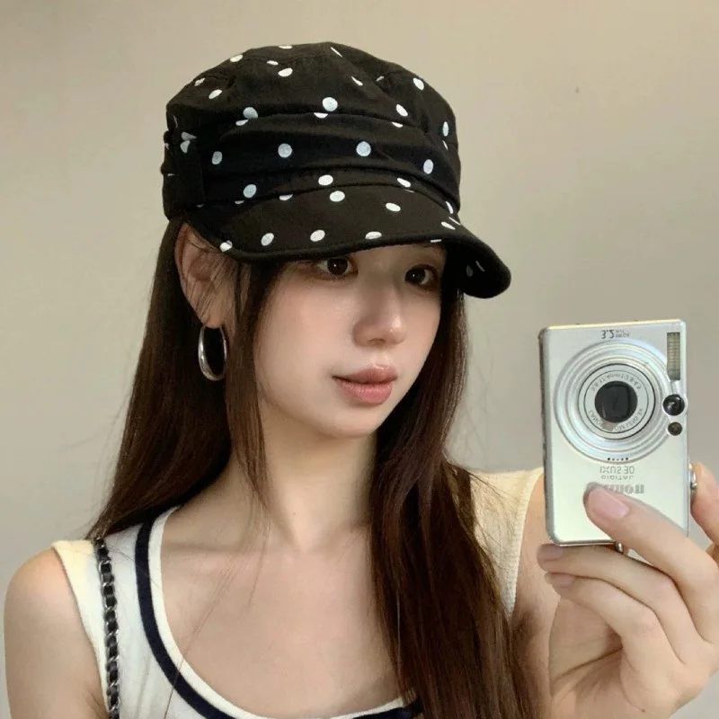 Retro Polka Dot Forward Cap for Women  Large Head Circumference Newsboy Cap Versatile Sun Protection Artist-Style Duckbill Cap