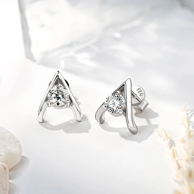

AINUOSHI 925 Sterling Silver A Shaped Earring Round Cut 5mm 0.5ct Moissanite Stud Earrings For Women Girl Daily Jewelry Gift