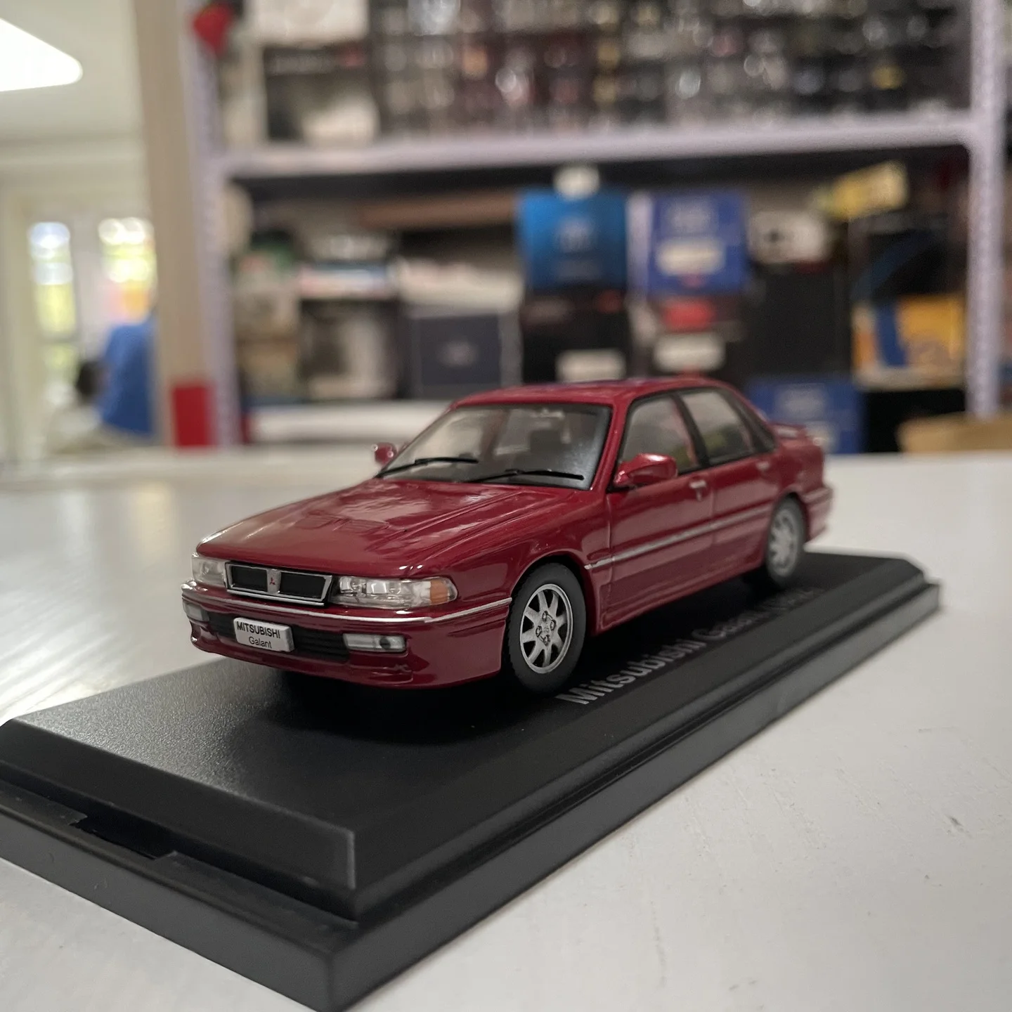 

Norev 1:43 Scale Diecast Alloy Mitsubishi Galant 1992 VR-4 Toys Cars Model Classics Nostalgia Adult Gift Souvenir Static Display