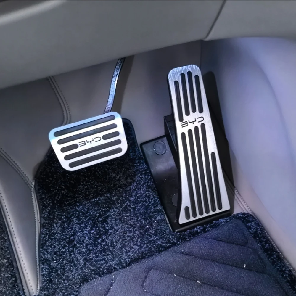 Für BYD Dolphin G DM-i 2026 2027 Zubehör Gaspedal Bremspedal Abdeckung Metall Rutschfeste Fußpedalauflage Auto-Innenausstattung – Detail 3