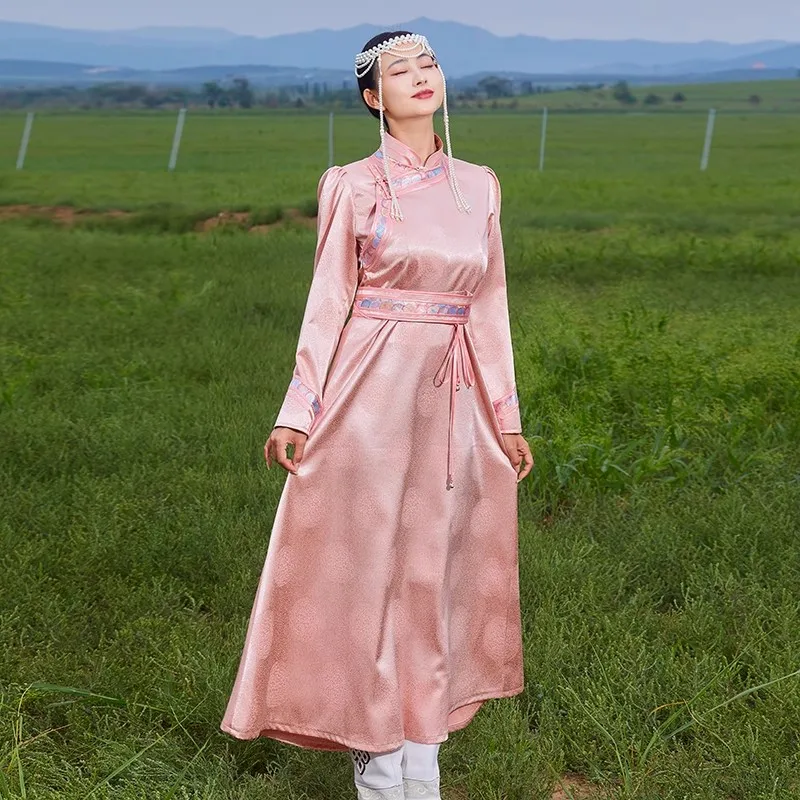 

Traditional Mongolian Costumes Ethnic Style Performance Of Long Costumes