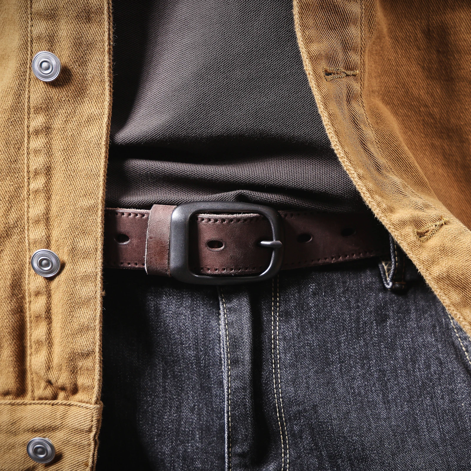 Echtleder-Herrengürtel aus Rindsleder, italienisches dickes Leder mit Geschenkbox, vielseitiger Retro-Jeansgürtel für Herren, ideale Wahl als Geschenk. – Detail 9
