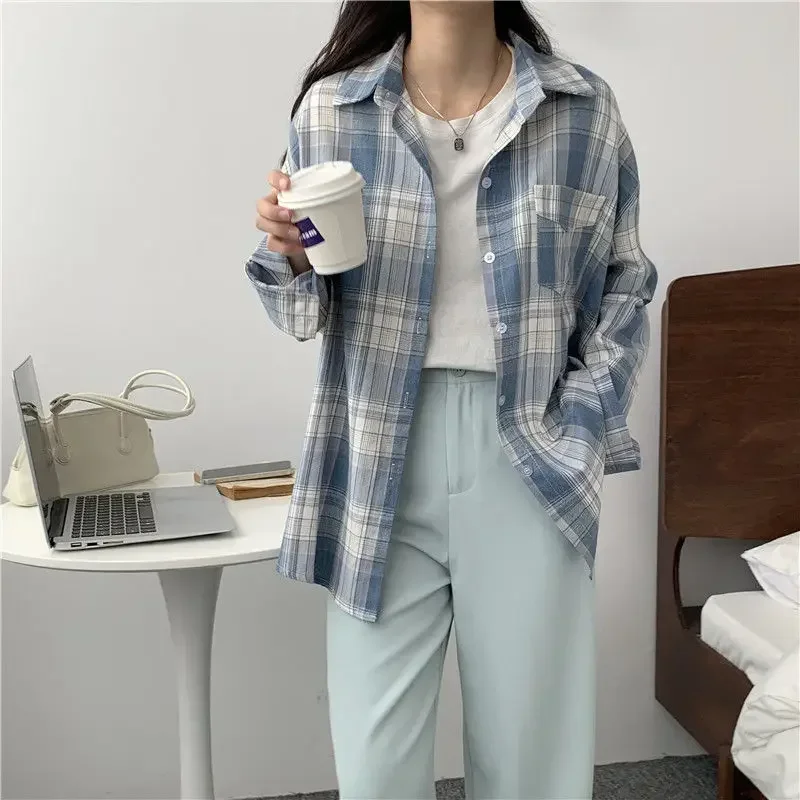 

Hot Sale Korean Style Woman Fashion Mid Length Shirt Pocket Long Sleeve Autumn Loose Plaid Blouse Winter Turn Down Collar Tops