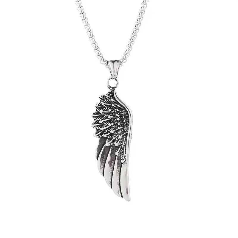 Fashionable Angel Half Wing Feather Pendant Necklace for Men and Women Hip Hop Trendy Cool Jewelry Couple Gift