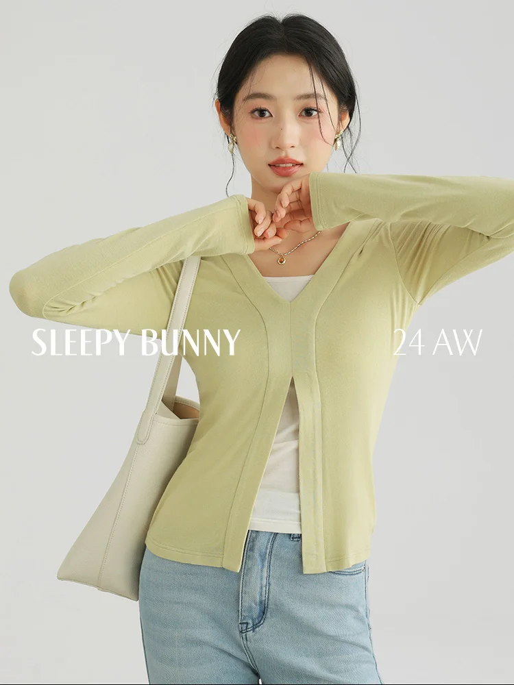 Women V-Neck Double Layer Design Slim Fit Long Sleeve T-Shirt Stretchy Flattering Casual Top for Petite Figures Summer Fashion