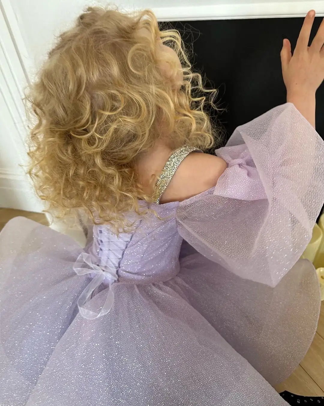 Lovely Lavender Flower Girl Dress Elegant Lilac Rustic Lace Tulle Princess Kids Birthday Gift First Communion Gowns Evening