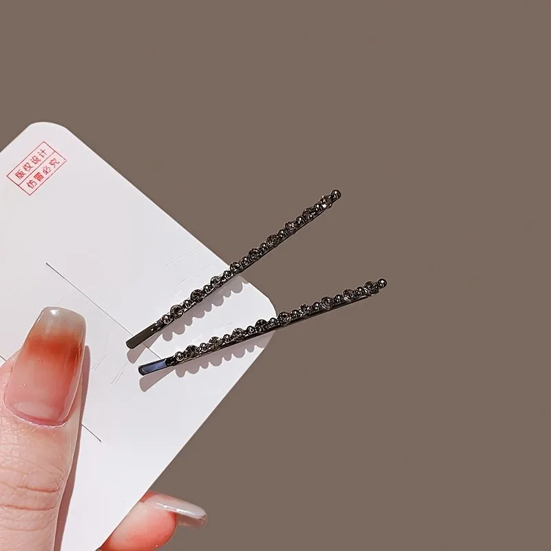 2-teiliges, funkelndes, mit Diamanten verziertes schwarzes Einweg-Haarspangen-Set – luxuriöse Textur für Damen, täglicher Pony, Styling, modische Kopfbedeckung – Detail 7